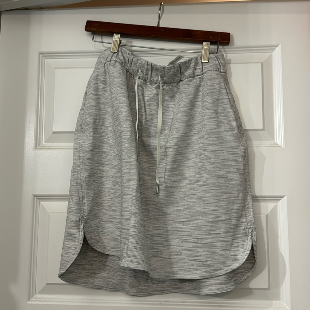 Lululemon skirt